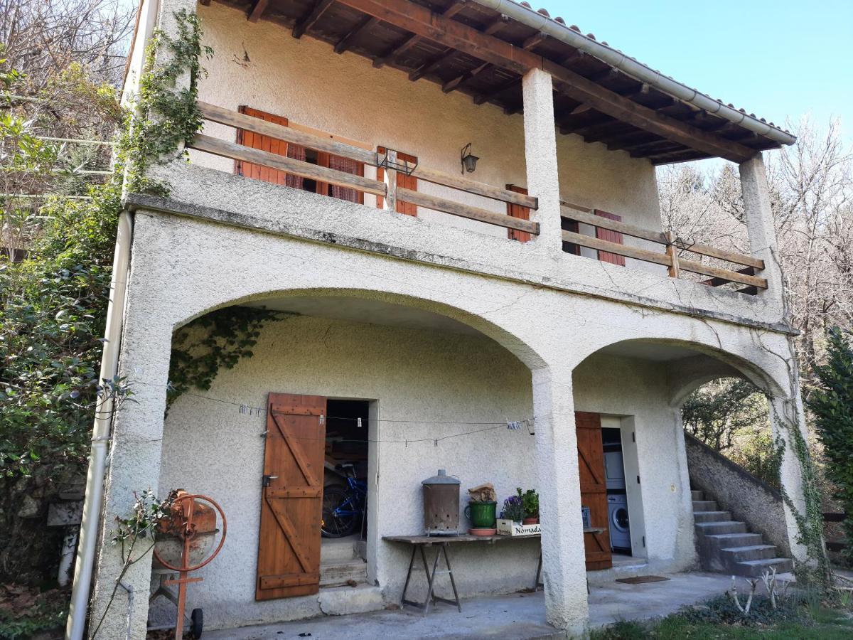 Vila Maison De Famille Dans Les Cevennes Mandagout Exteriér fotografie